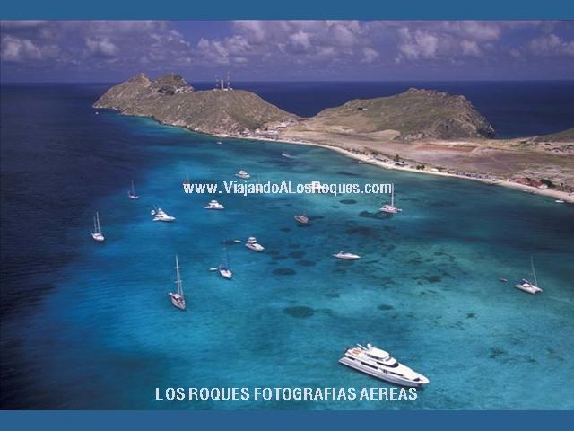 Los_roques_fotografias_aereas%20(1)